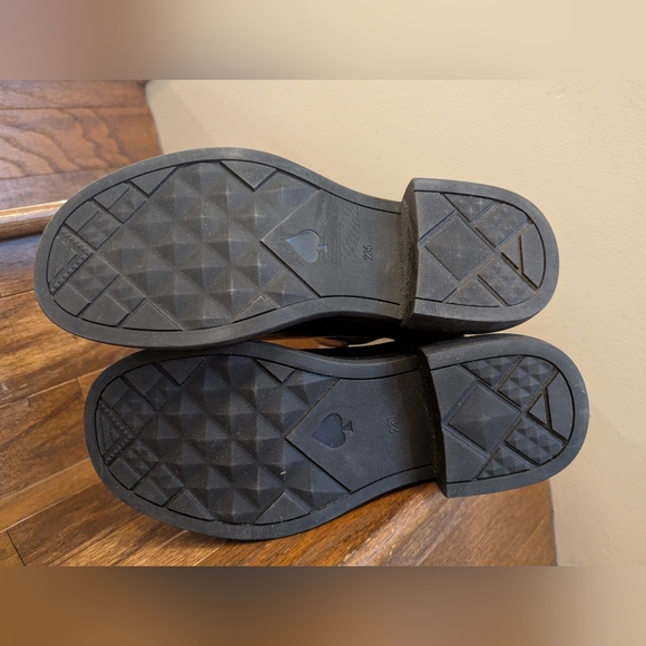 Black Spade Chelsea Boots With Gold Hardware Sz 6.5 /235 Vegan Leather - Picture 9 of 14